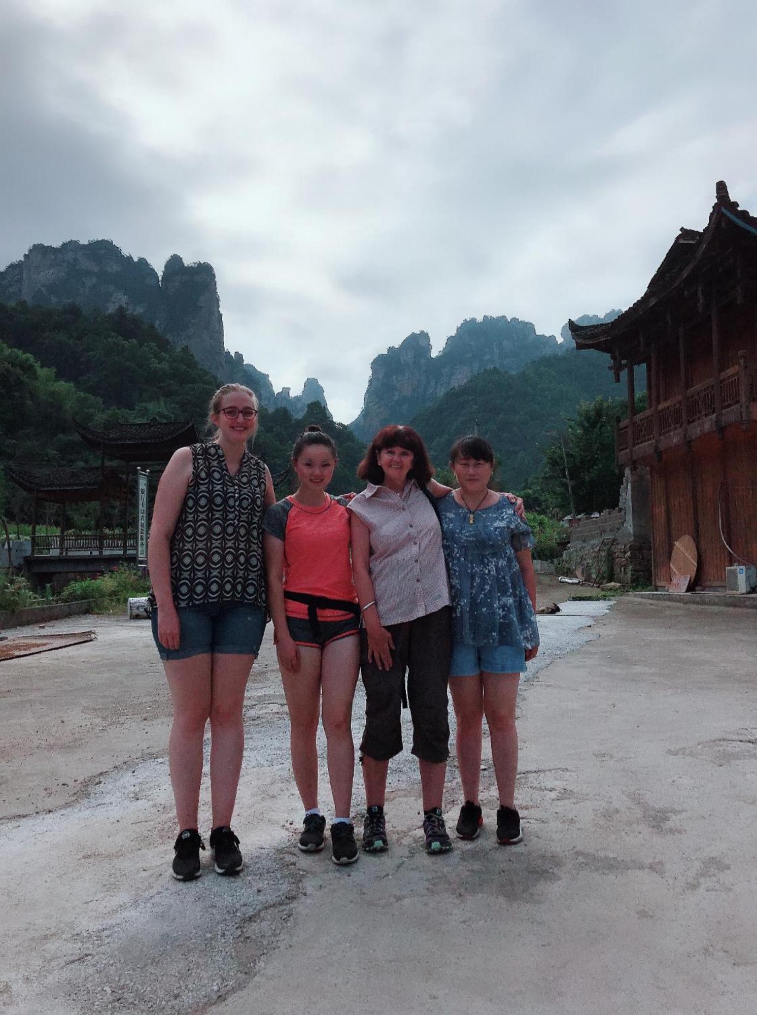 Tongfu Inn Zhangjiajie Εξωτερικό φωτογραφία